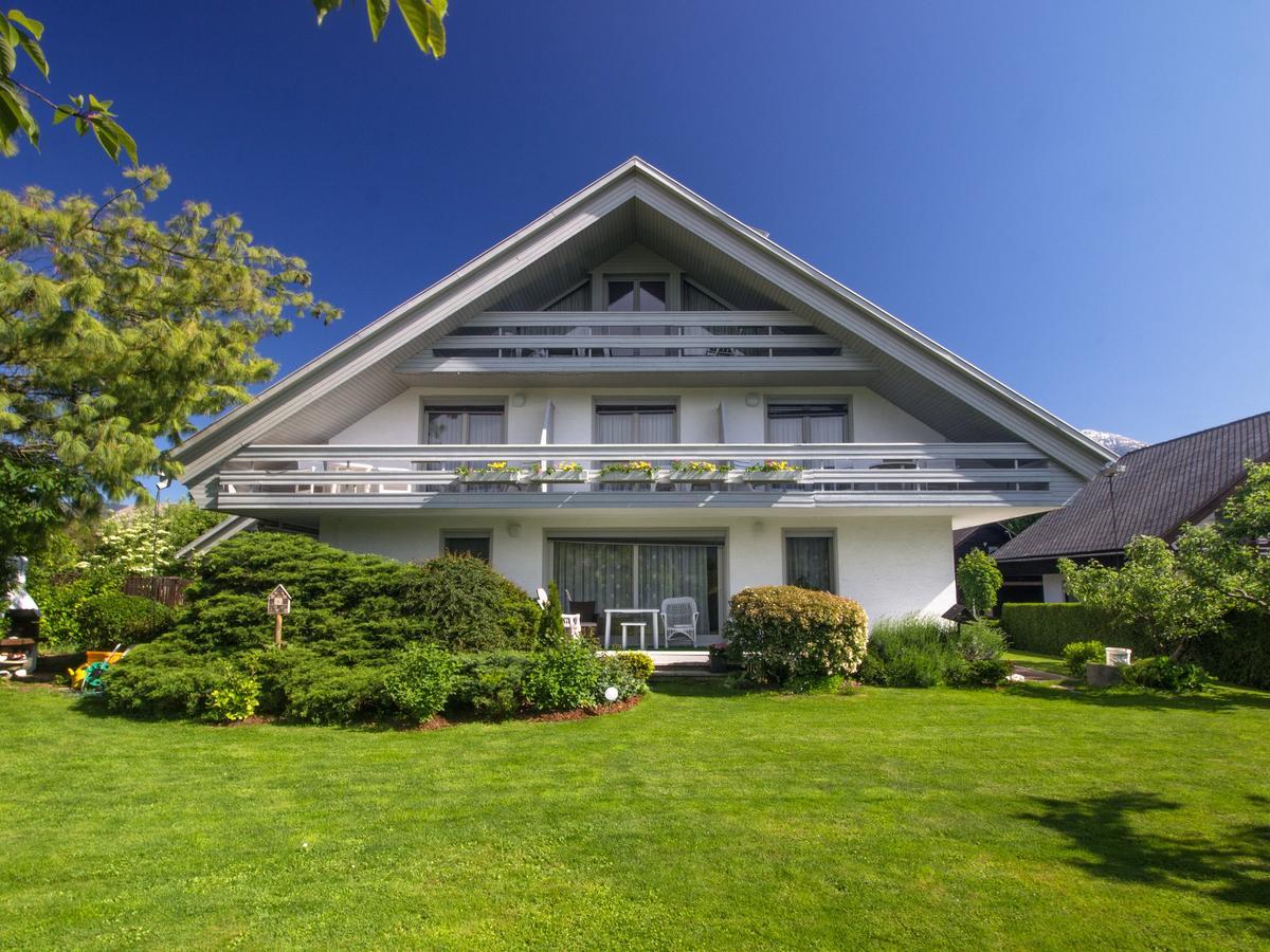 Apartments Dolzan Bled Exterior photo